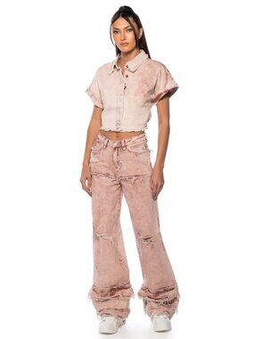 AKIRA FAYE Distressed Relaxed Fit Jeans AND Button Down Top Set Mauve Small